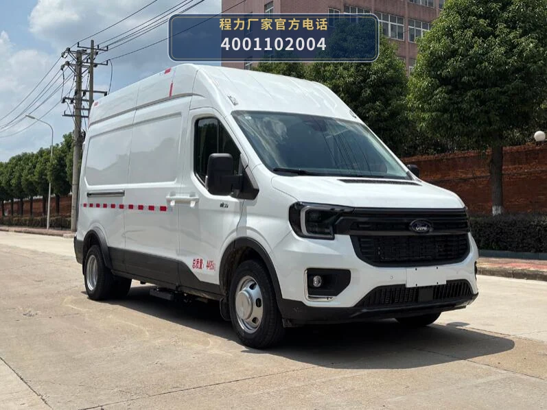 CL5040XYL6AYS型程力牌医疗车 整车主图