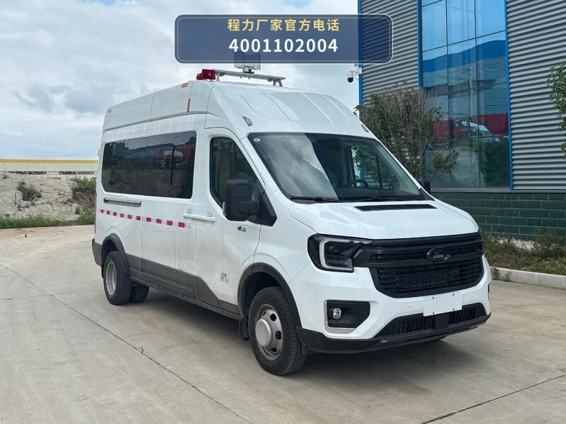 CL5040XZH6AYS型江铃福特指挥车 整车主图