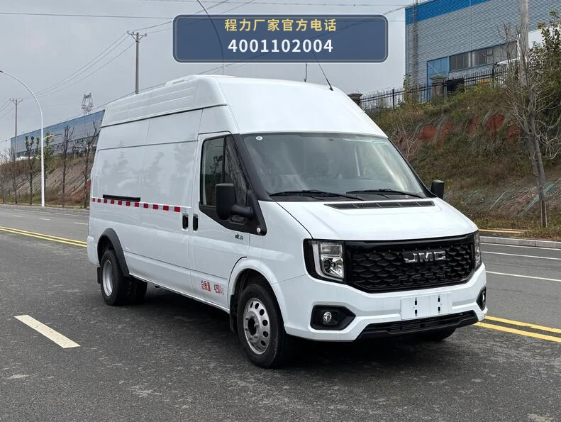 CL5041XYL6AYS型程力牌医疗车 整车主图