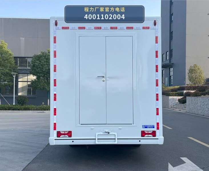 CL5060XYL6AYS型程力牌医疗车 产品细节图