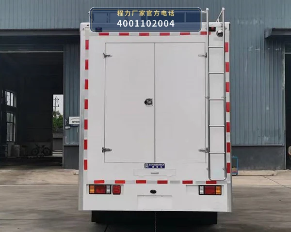 CL5080XXC6AST型重汽豪沃宣传车 产品细节图