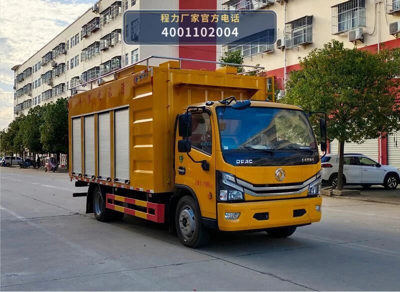 CLW5120TWC6型东风12方污水处理车 整车主图