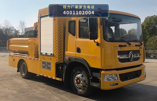 CLW5121TPSASL型大流量排水抢险车 整车主图