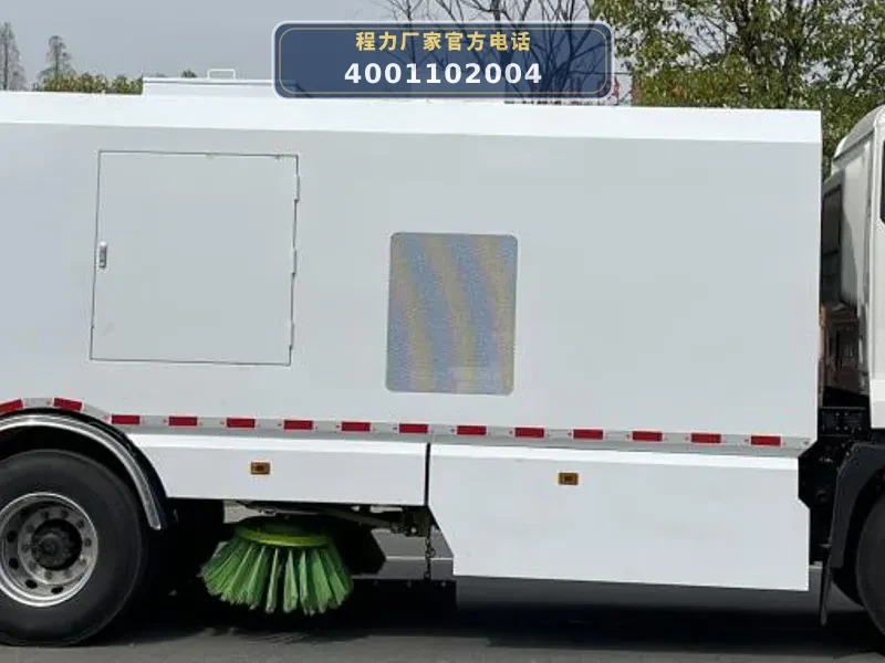 CL5181TXCBEV型纯电动吸尘车