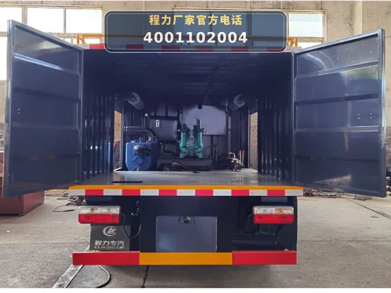 CLW5040TWC6型东风多利卡污水处理车