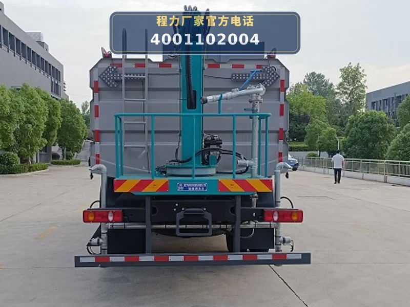 CLW5160TXQ6SL型东风10方墙面清洗车