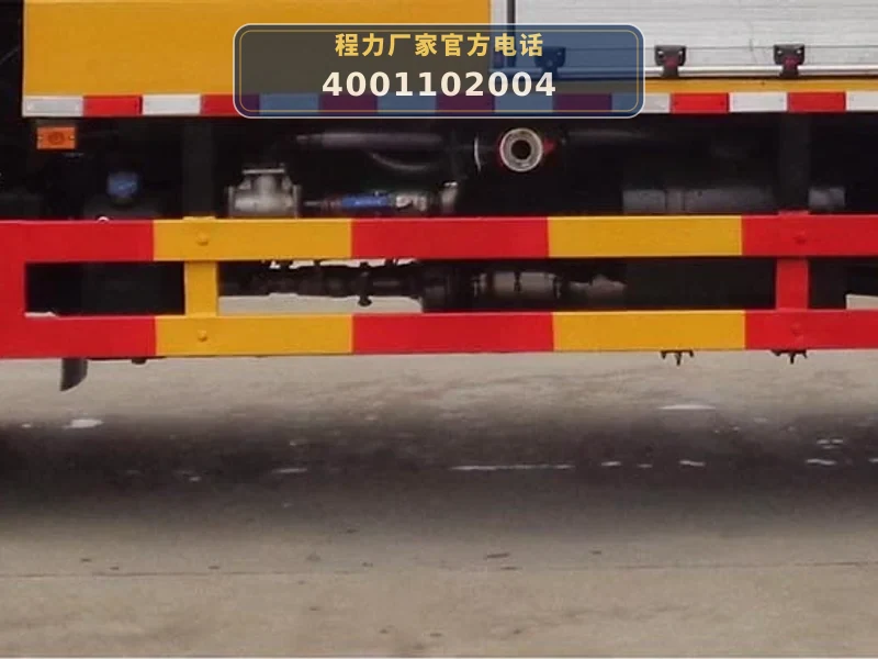 CLW5162TWJCDP型东风多利卡吸污净化车