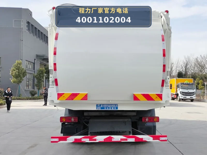 CLW5180TWCE6型东风12方污水处理车
