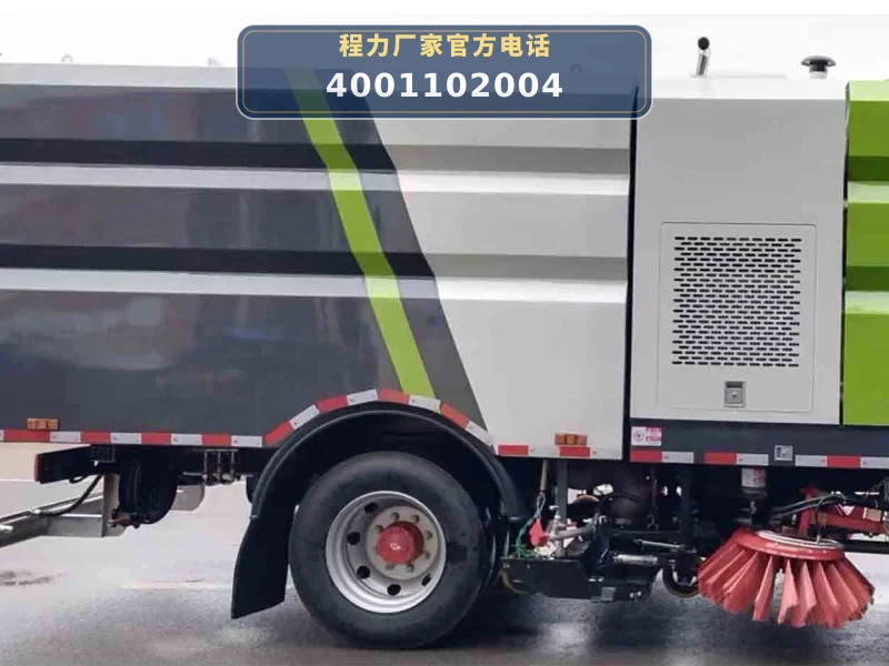 CLW5180TXS6型东风18方洗扫车