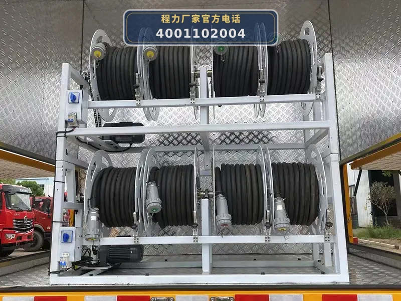 CLW5310XDYD6型东风天龙1000KW电源车